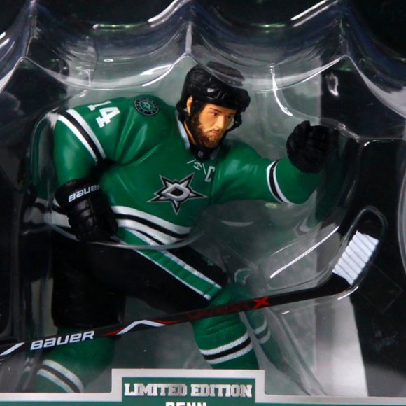 Jamie Benn 6" Hockey Figurine - Imports Dragon - Dallas Stars Limited Edition - Picture 3 of 4